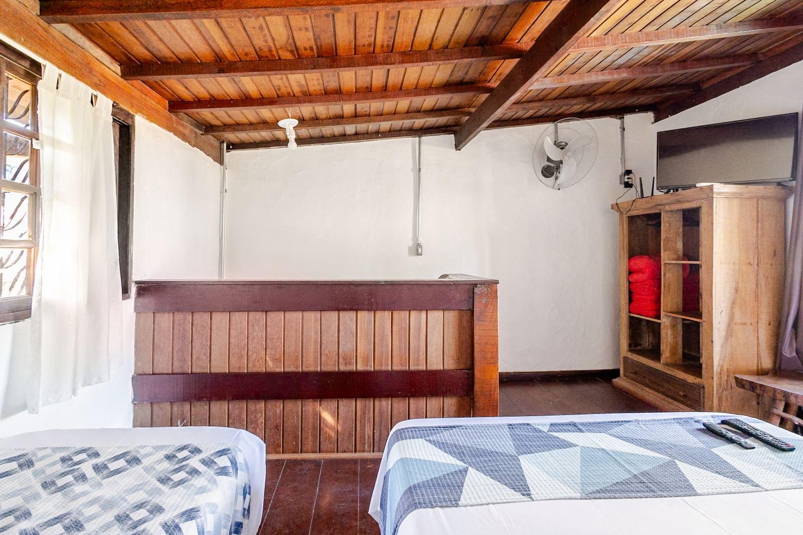 Outro ângulo do quarto do mezanino